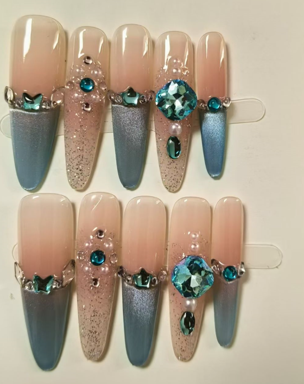 Handmade Press On Nails - Style 02